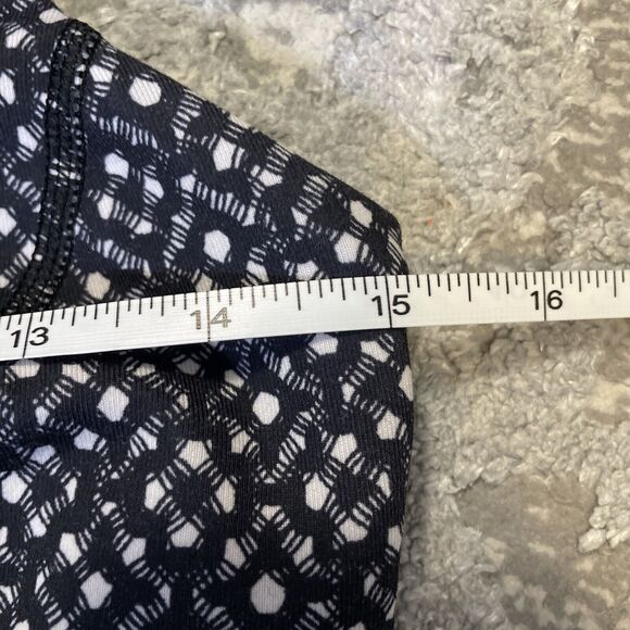LULULEMON 6 Enhearten Tank Top Black & White Geometric Criss Cross Back Athletic - Picture 8 of 9